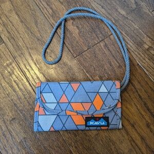 Kavu Small Trifold Wallet Clutch